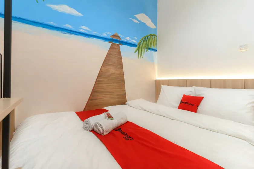 RedDoorz near Seasons City Mall 3 - Image 1