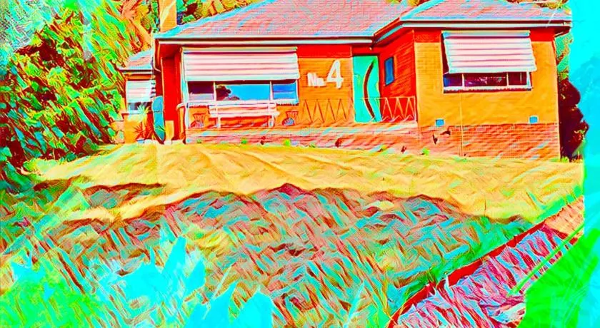 Yarra Valley Lifestyle Complete Home in Healesville Accommodates 6 adults Close to wineries Beautifully styled with excellent amenities Walk to town Welcome to No 4 Plenty of parking and outdoor space - Image 1