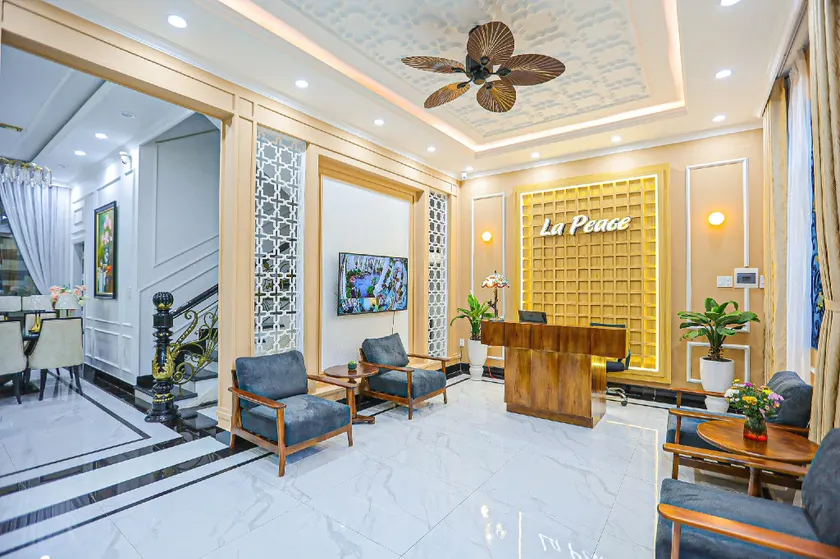 La Peace Home - Image 1