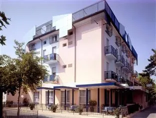 Hotel Letizia - Image 1