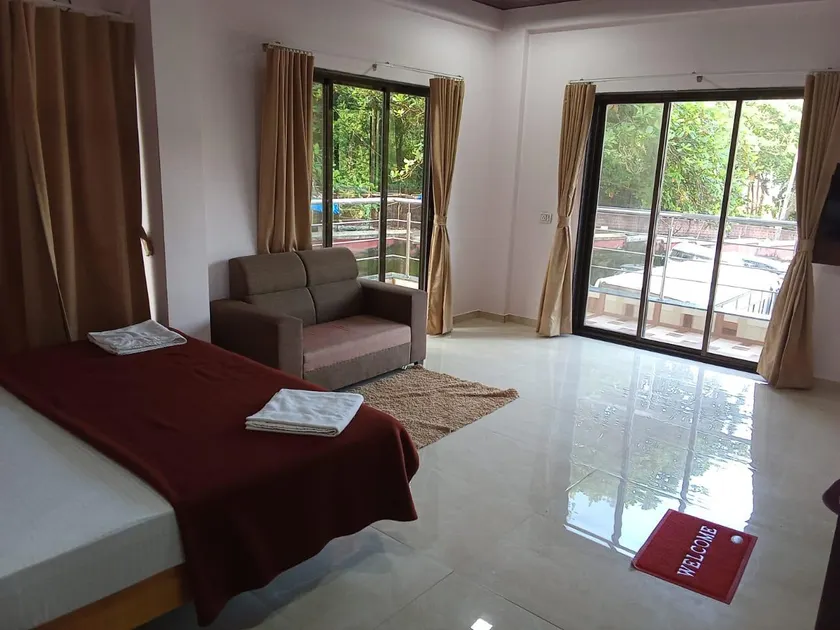 Hotel Town Pride , Ganpatipule - Image 1