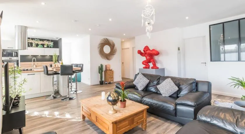 - LUXUEUX CASA SELVA - Parking Gratuit - Spacieux - balcon - Wifi - Image 1