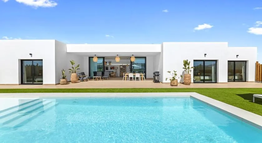 Villa Ayala - Image 1