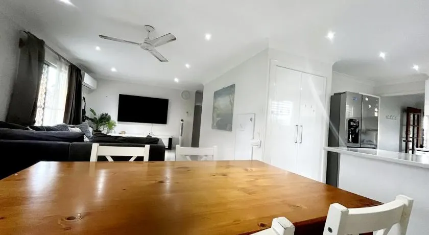 3-Bedroom House in Central Hervey Bay - Image 1