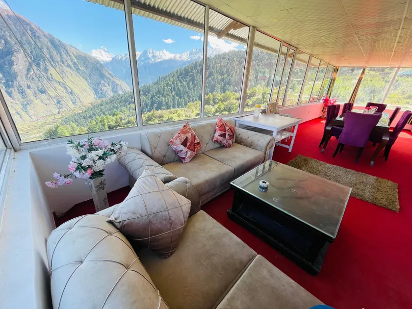 Snow Mount Hotel Auli - Image 1