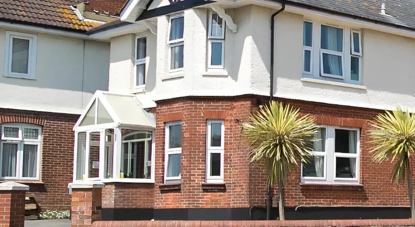Poole Park House - Image 1
