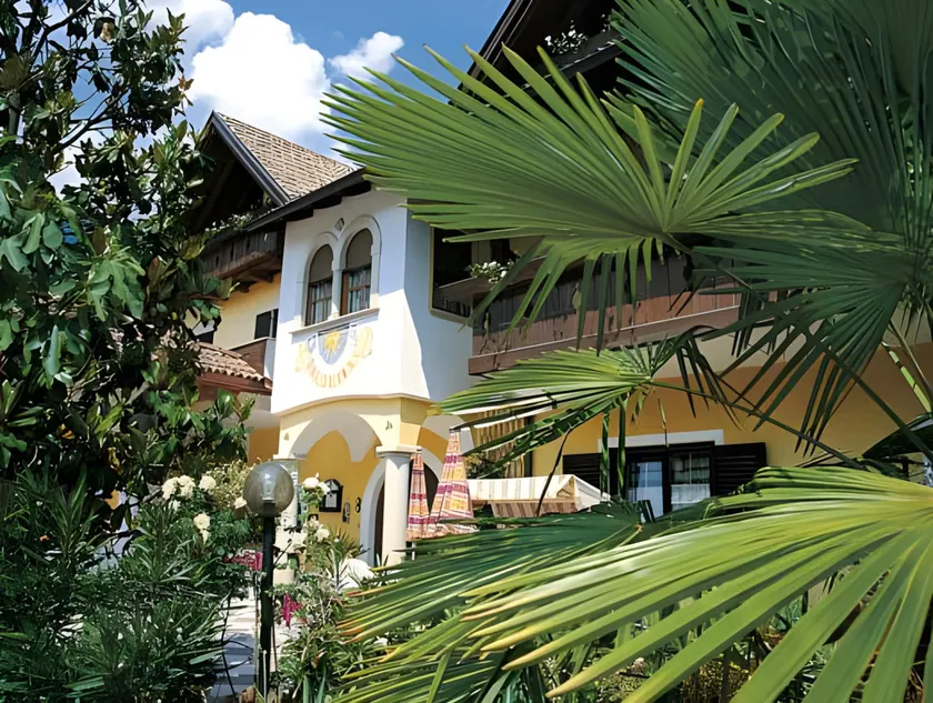 Hotel Unterrain - Image 1