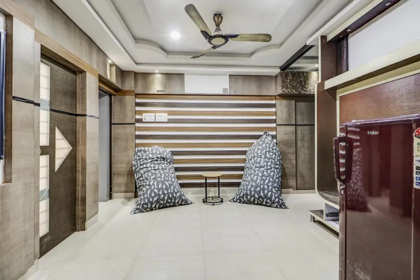 OYO 79129 Dream Home - Image 1