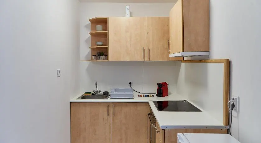 AqFel Airport Apartment - Image 1