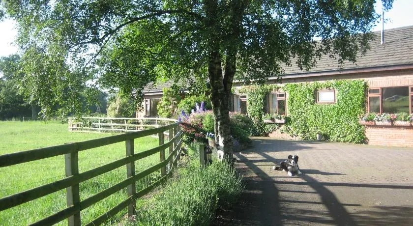 Ladderstile Retreat - Image 1