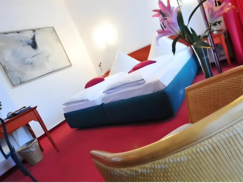 Cerano City Hotel Köln am Dom - Image 1