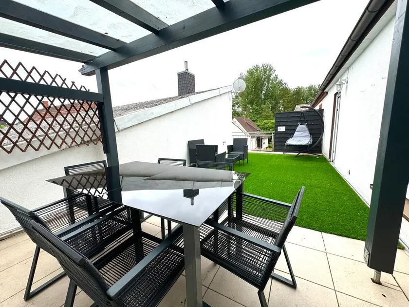 Maisonette Premium Apartment mit Dachterrasse für Business und Familie - Image 1