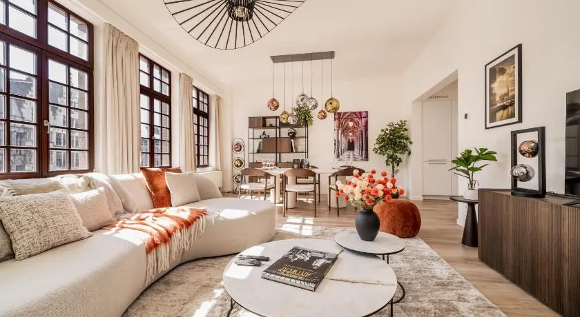 Heritage Suites Antwerp - Image 1