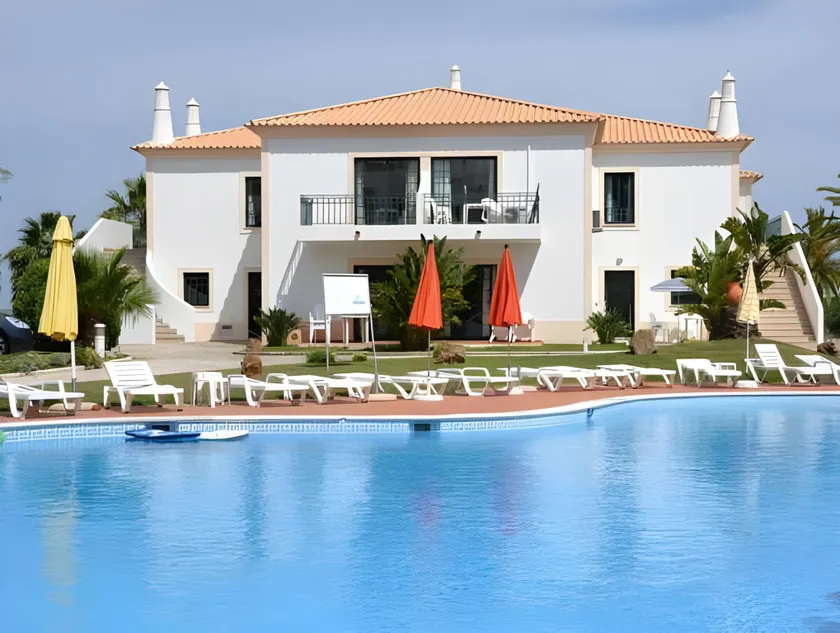 Casa Velha Apartments - Adults friendly - Image 1