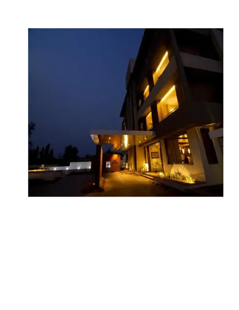 Hotel Lemongrass - Image 1