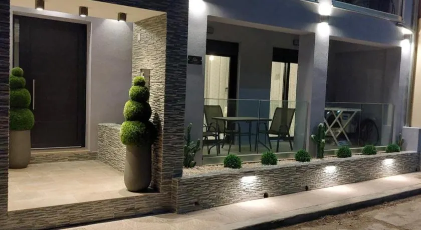 ELITE LUXURY APARTMENTS - Image 1