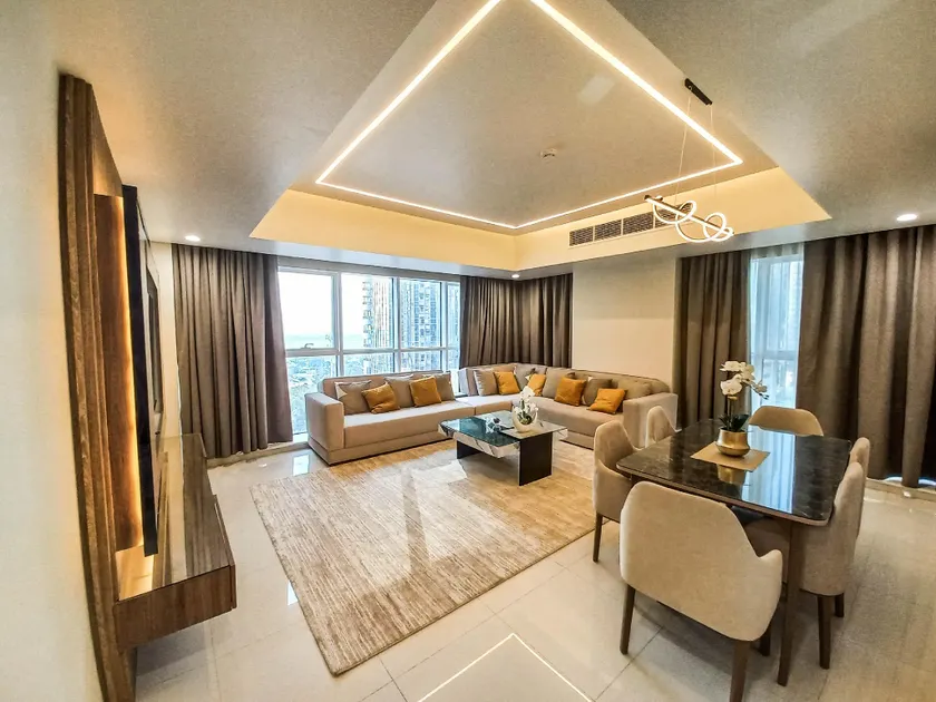 Royal Home - Image 1