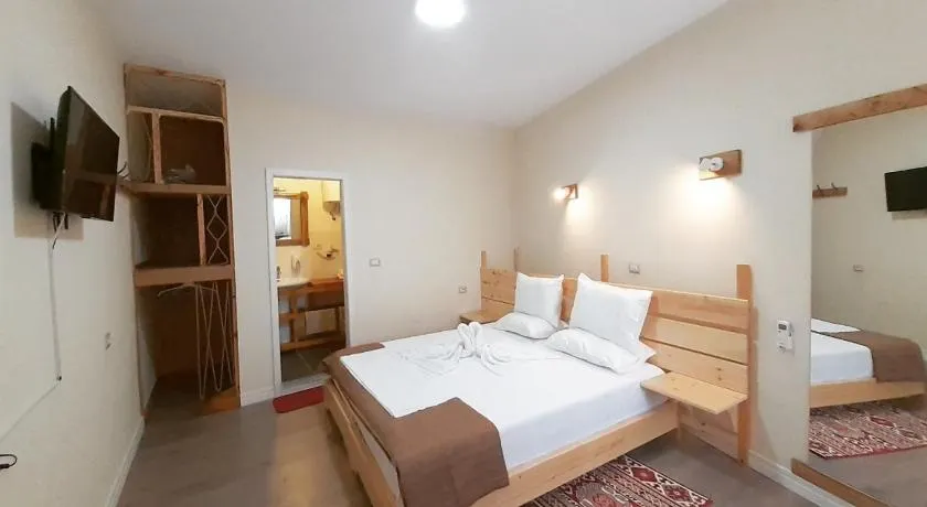 At Pikotiko's - Korca City Rooms for Rent - Image 1