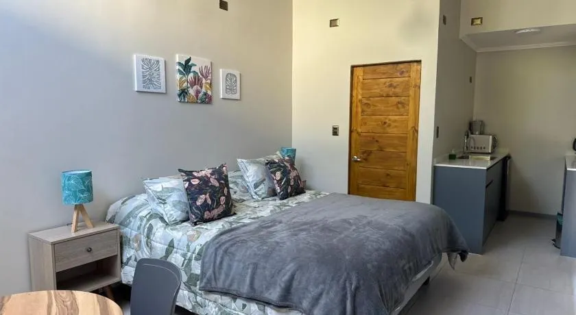 Hostal Mac - Image 1