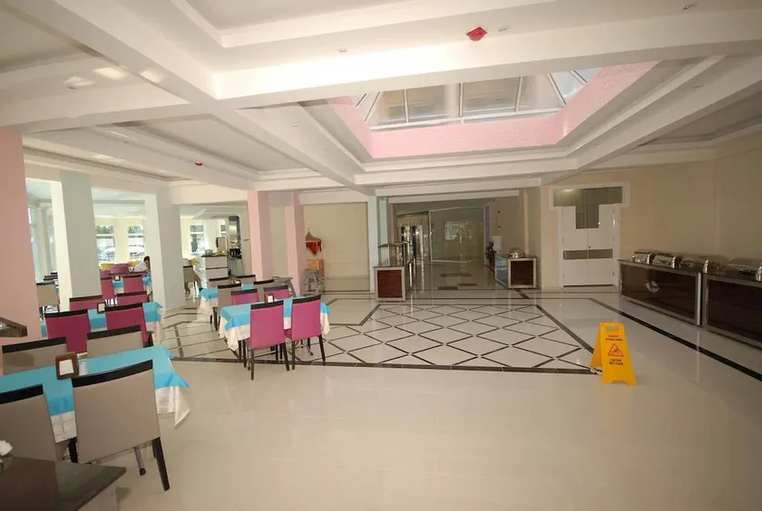 INFINITY BEACH HOTEL - Image 1