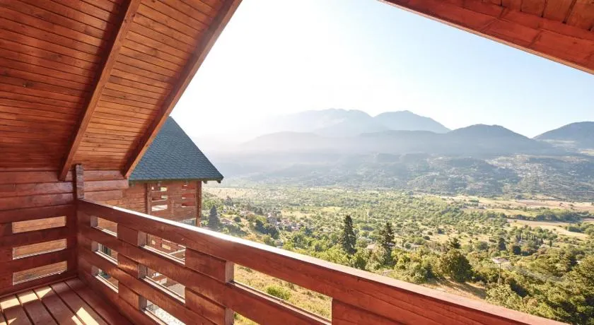 Pasithea Mountain Chalet - Image 1