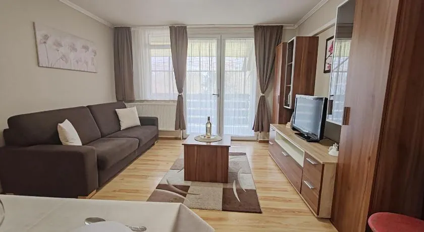 Tó Apartman Gunarasfürdő - Image 1