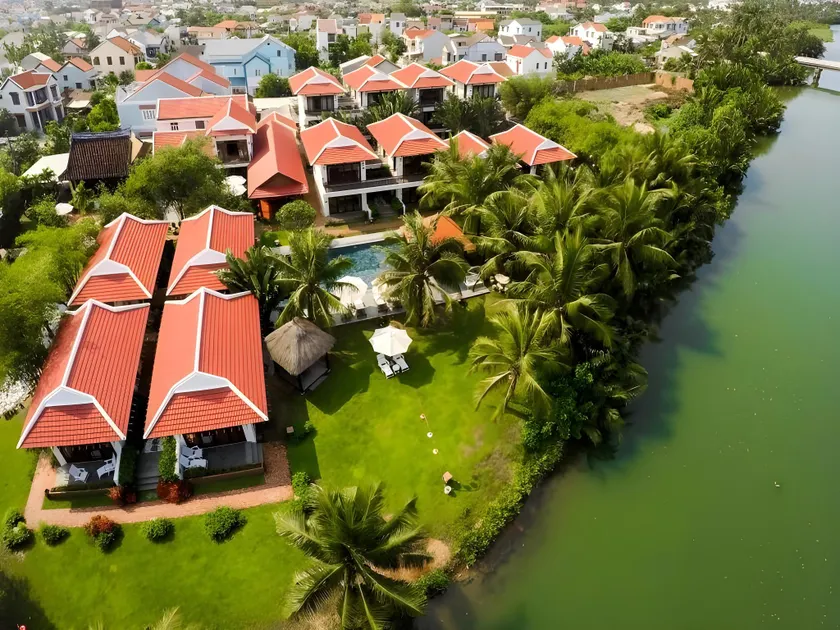 Hoi An Riverside Bamboo Resort - Image 1