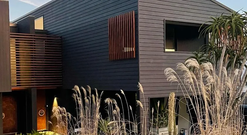 Hyams Beach House A - Brand new lux beach Oasis - Image 1