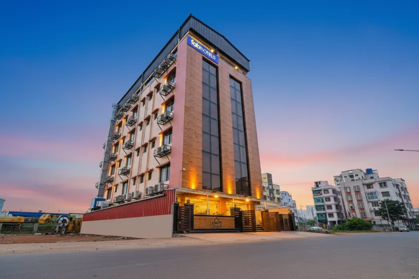 FabHotel Prime The Pavilion - Nr City Centre 2 - Image 1