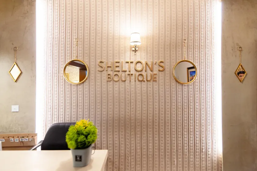 Shelton Guest House - Image 1