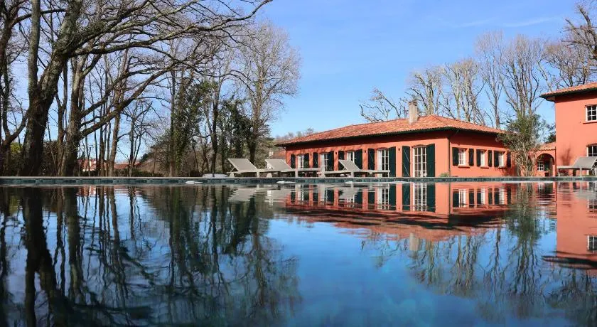Maison d'Hôtes HAITZ TEYA - La Chênaie - Image 1