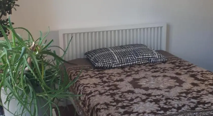 Charming double room with private bathroom - Image 1