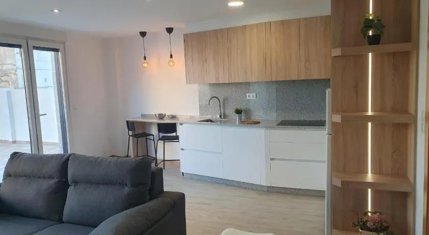 Apartamentos O Grove Centro - Image 1