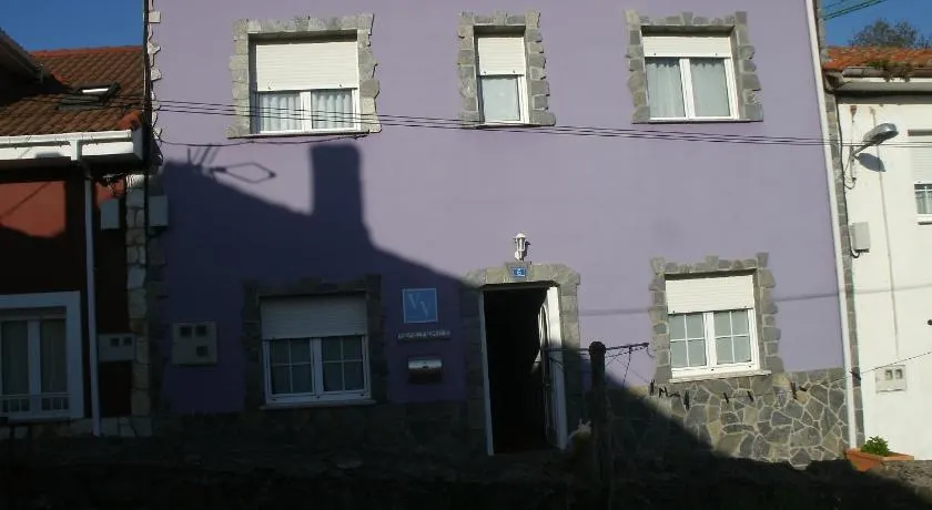 Maravillosa casa totalmente equipada con terraza e internet de alta velocidad | Vistas al jardín | Ideal para teletrabajar - Image 1