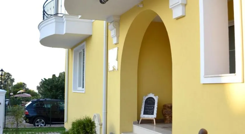 Boutique Villa Amalia - Image 1