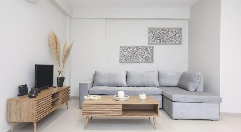 Jena House - Image 1