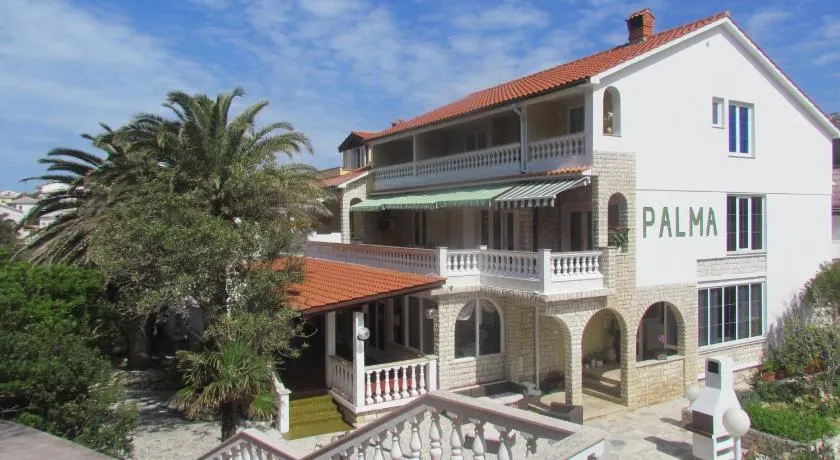 Palma Guesthouse - Image 1