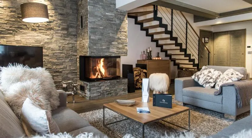 Whistler Lodge by Alpine Resorts - Image 1