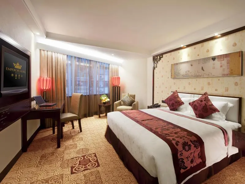 Emperor Hotel - Image 1