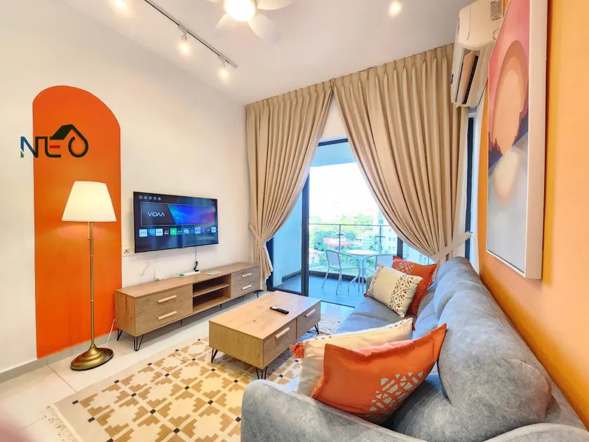 Country Garden Danga Bay NEO Suites - Image 1