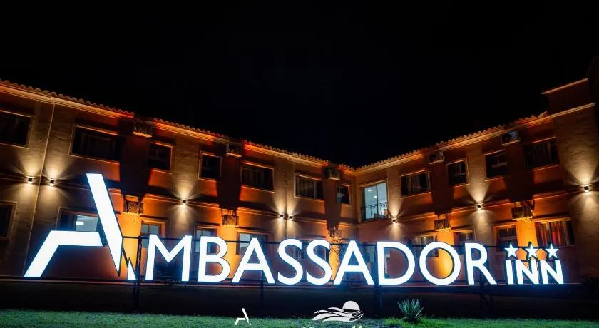 Hotel Ambassador Inn - Image 1