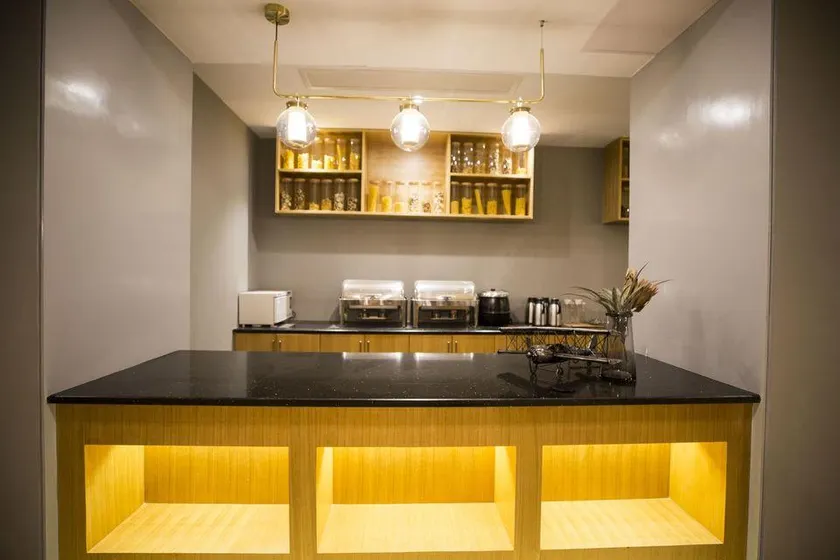 Happy Air Hotel (Jiande) - Image 1