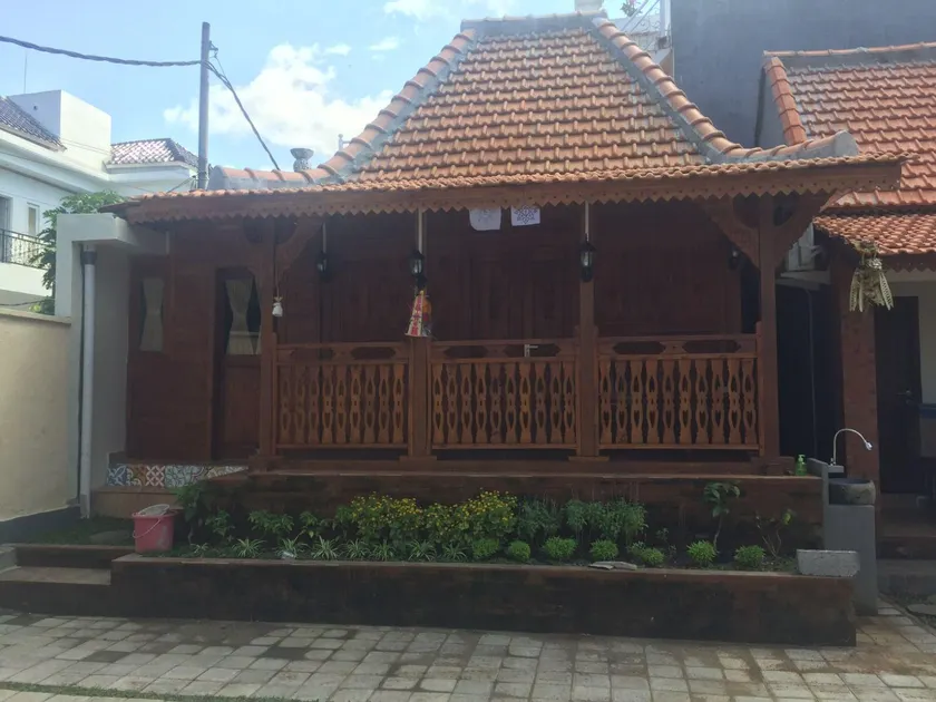 Bharata Beach House - Image 1