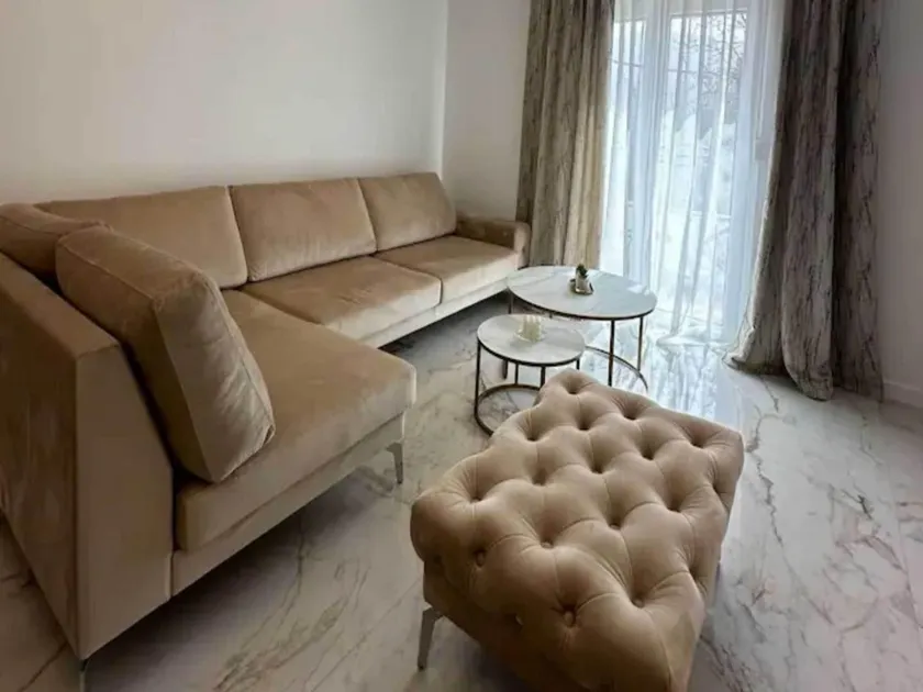 Two Bedroom Apartment with Terrace and Swimming pool - Image 1