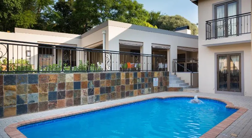 The African Penguin Guesthouse - Image 1