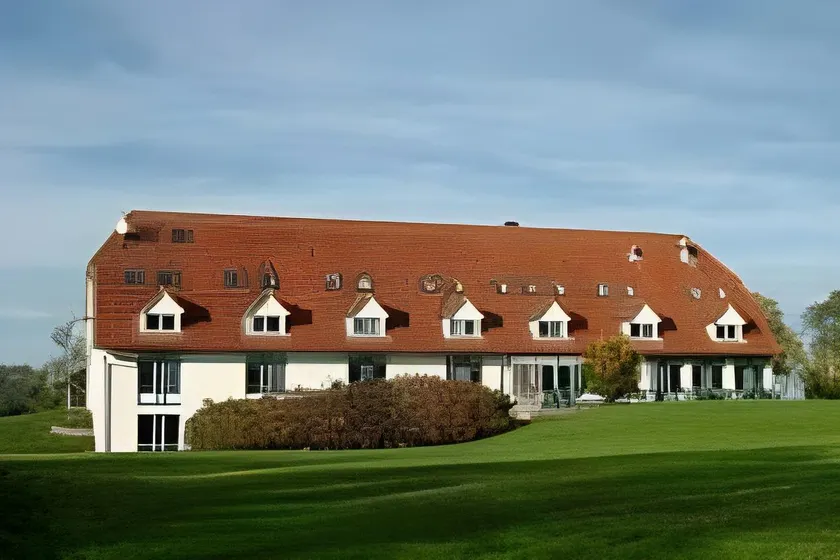 Alago Hotel am See - Image 1