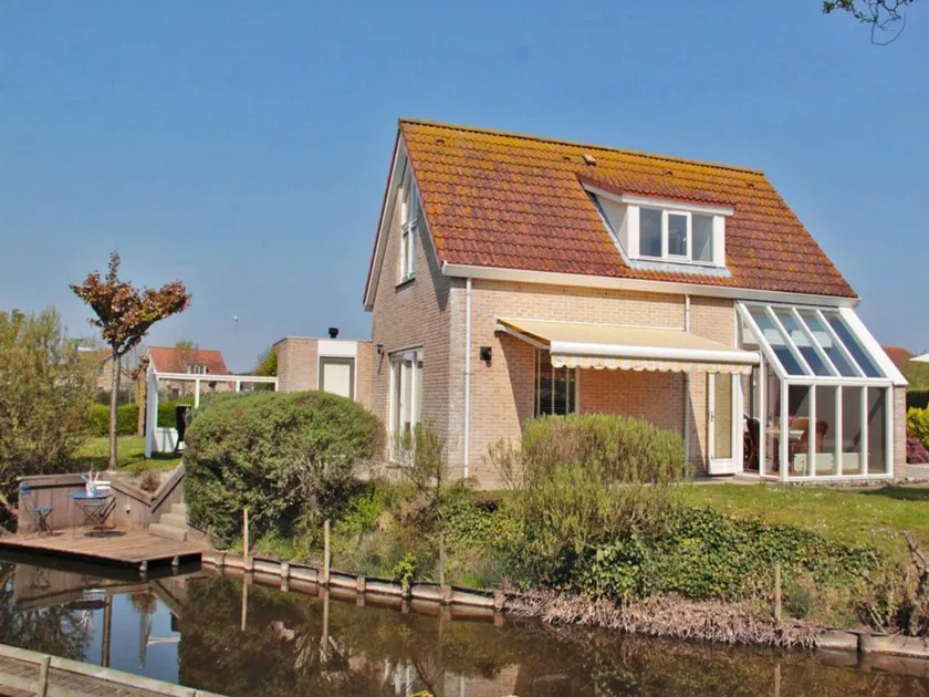 Holiday Home Breskens near the Coast - Image 1
