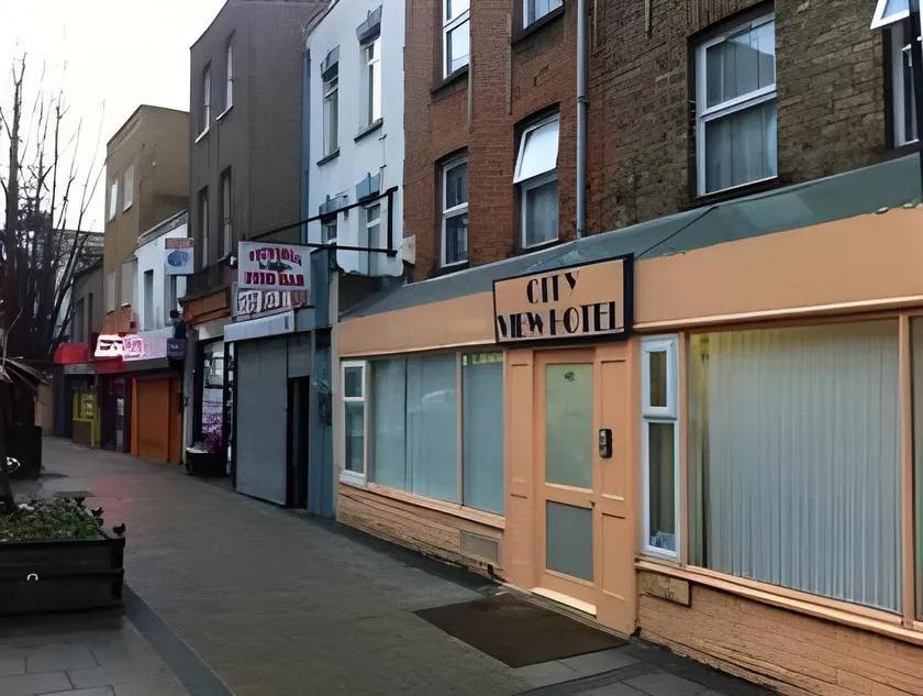 City View Hotel Roman Road - Image 1