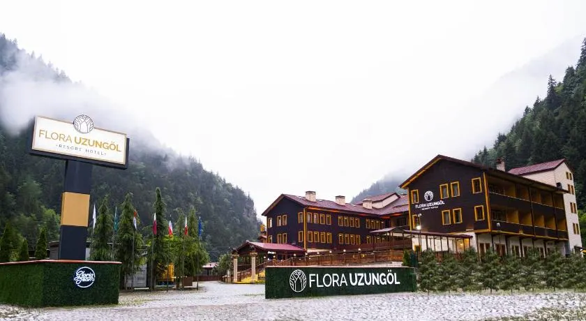 Flora Uzungöl Resort Hotel - Image 1