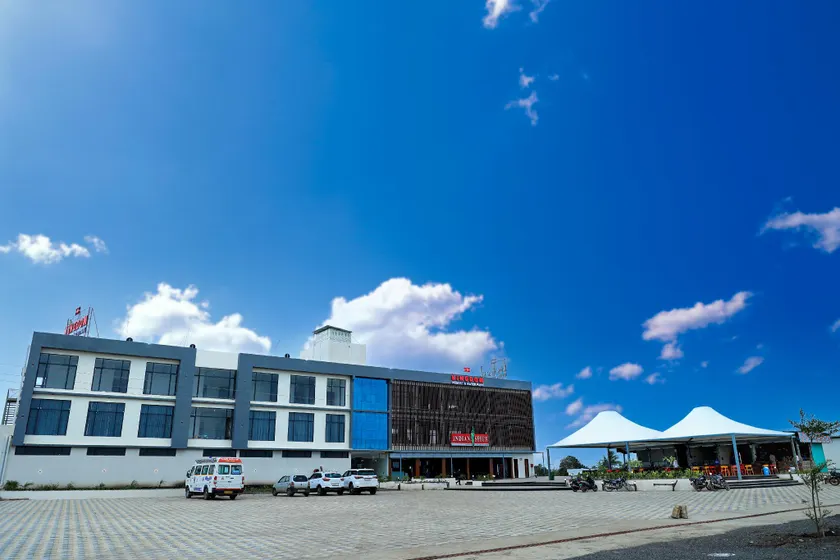 Kingdom Waterpark & Resort - Image 1